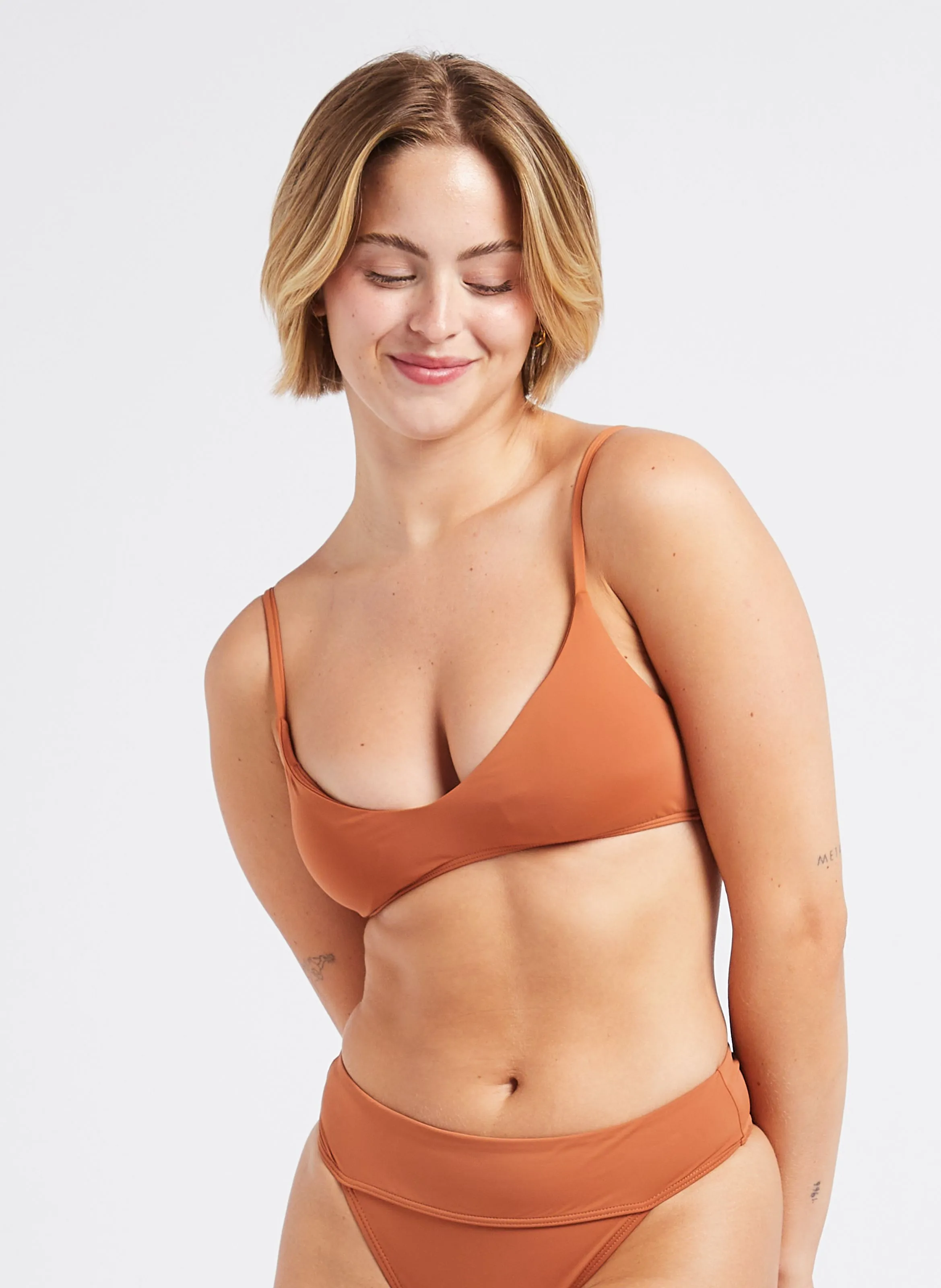 BILLABONG SOL SEARCHER - Sujetador de bikini en marron