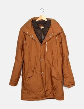 Pull&Bear Parka marrón combinada