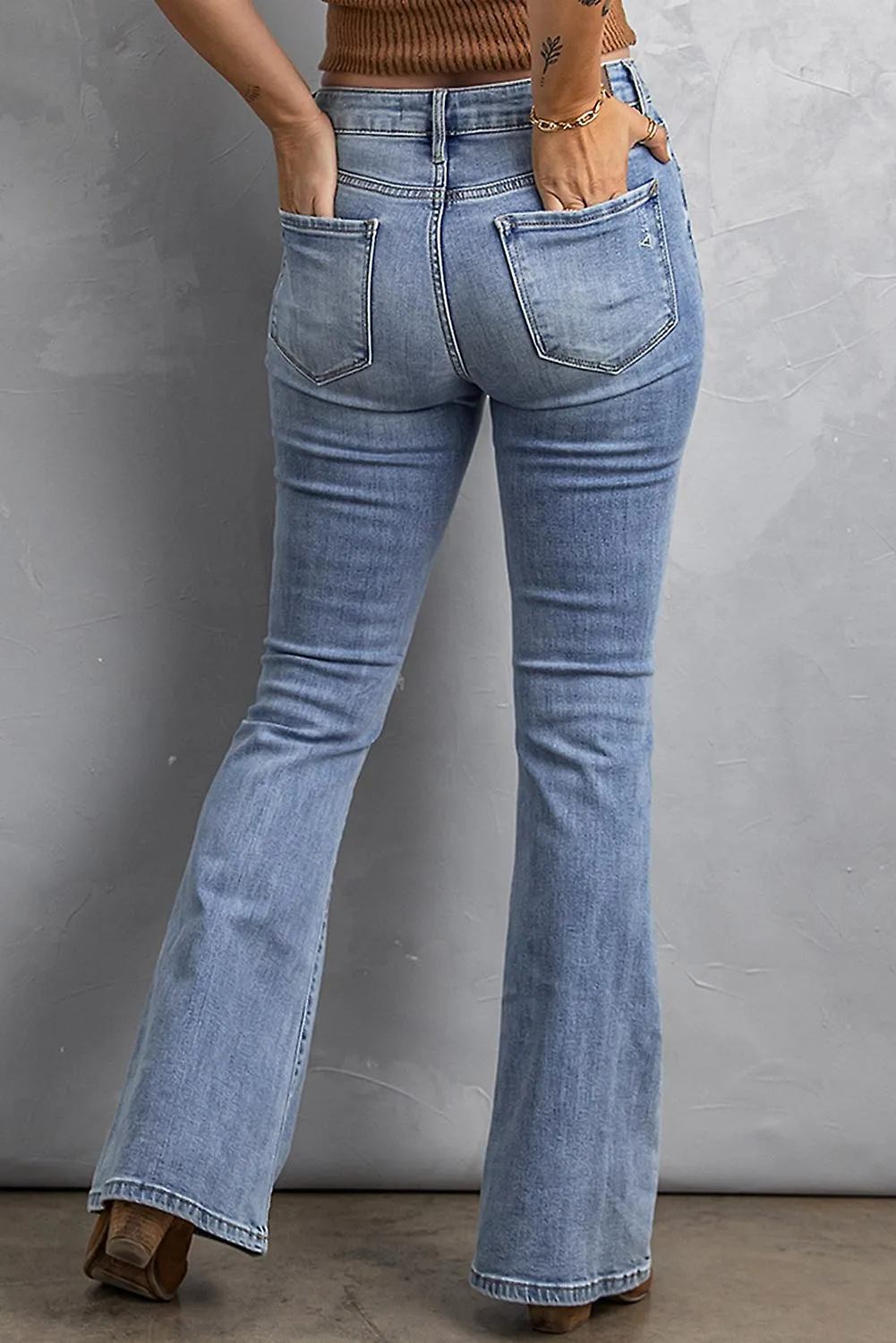 Women's Blue Wash Knee Slits Ripped Flare Jeans