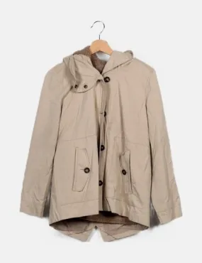 Zara Parka beige bolsillos