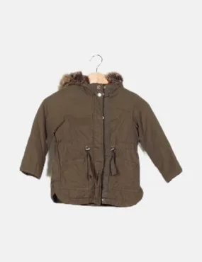 Zara Parka verde básica